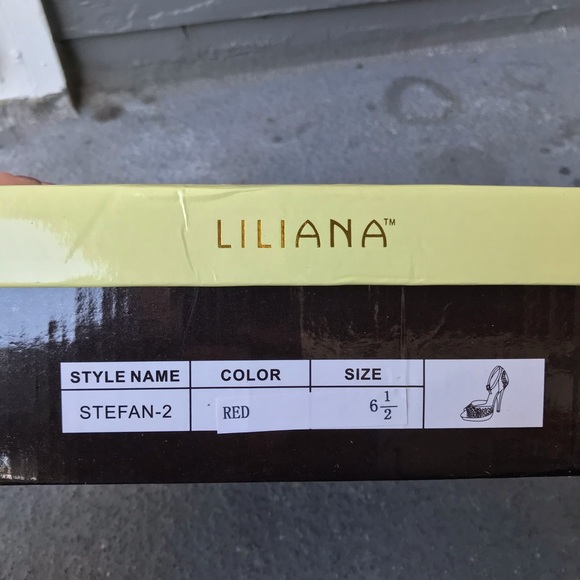 Sexy Red Satin Platform Heel Pumps with Rinestones - Picture 8 of 8